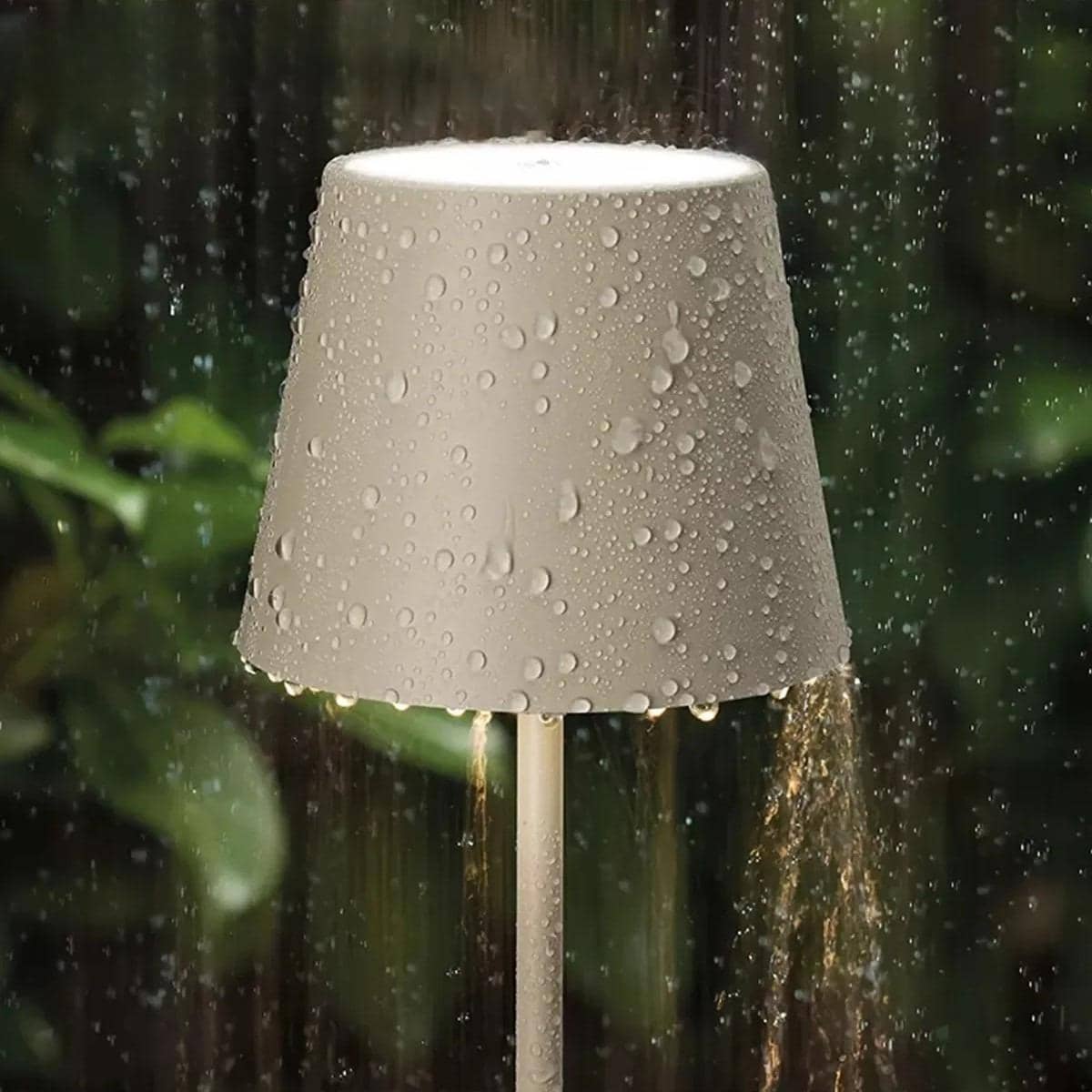cordless-table-lamp-waterproof