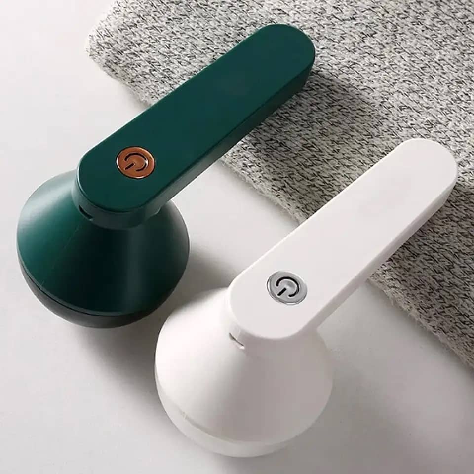 Mechanical Lint Remover  Revive Your Clothes & Make Them Look Brand New –  Zeus Mart