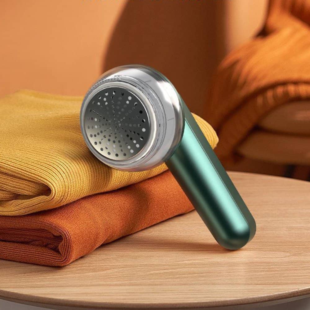 Mechanical Lint Remover | Revive Your Clothes & Make Them Look Brand New